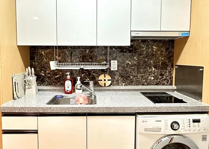 Spacious And Relaxing Duplex Hongik Stn 1min 서울특별시